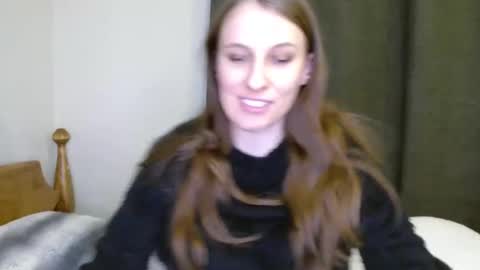 Snapshot of kissallie chatting on 12-23-24, 11:06 Allie online show from 12-23-24, 11:06