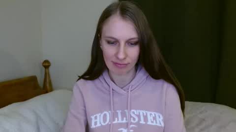 Snapshot of kissallie chatting on 12-31-24, 01:36 Allie online show from 12-31-24, 01:36