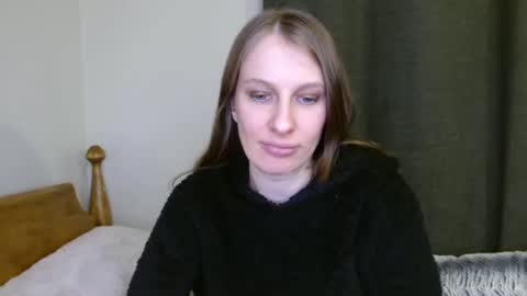Snapshot of kissallie chatting on 02-07-25, 04:59 Allie online show from 02-07-25, 04:59