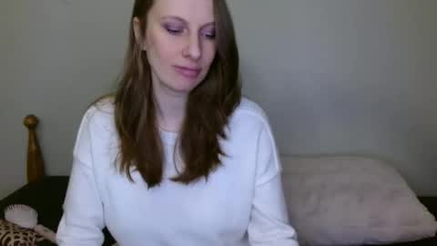 Snapshot of kissallie chatting on 03-07-25, 10:43 Allie online show from 03-07-25, 10:43