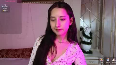 Hot Eva online show from 12-18-25, 03:07