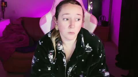 kissica online show from 01-10-25, 06:17