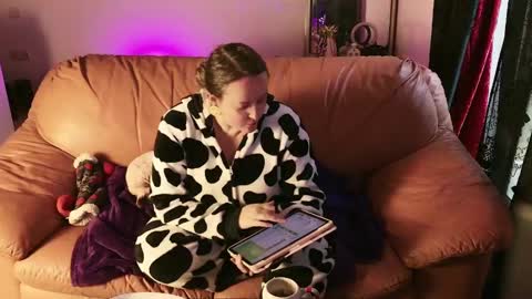 kissica online show from 01-17-25, 12:42