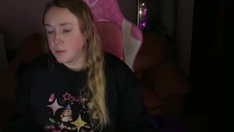 kissica online show from 01-21-25, 07:17