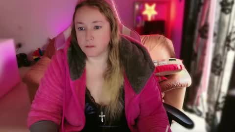 kissica online show from 02-24-25, 11:43