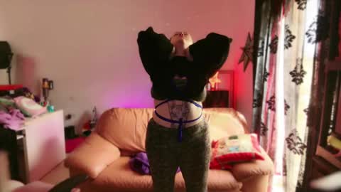 kissica online show from 03-11-25, 08:52