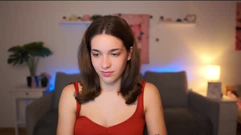 Snapshot of kissiecat chatting on 10-14-25, 01:12 Sisi online show from 10-14-25, 01:12