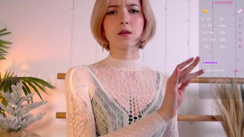 Kate  online show from 12-10-24, 05:22