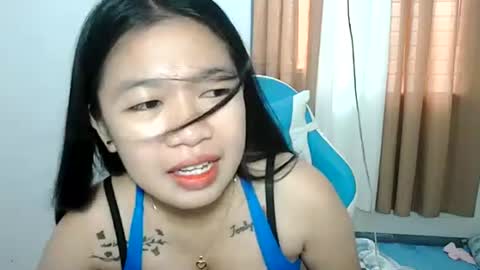 christine  online show from 03-08-26, 11:52