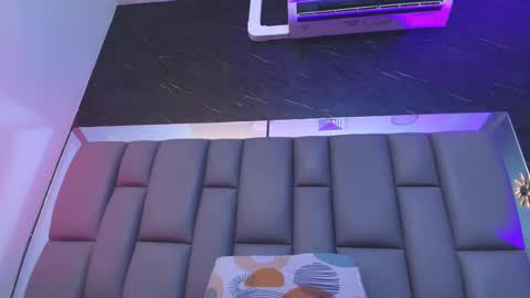 BELLA FLAME online show from 10-11-25, 07:34