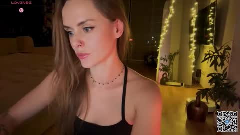 Emma online show from 10-30-25, 10:32