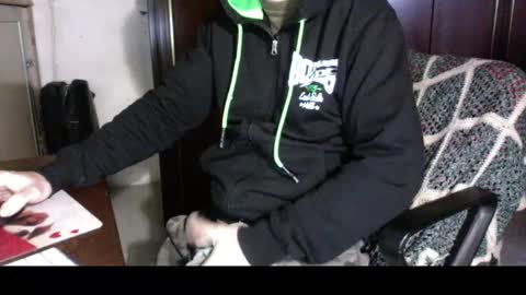 Snapshot of kissofbanned1983 chatting on 11-23-25, 09:09 kissofbanned1983 online show from 11-23-25, 09:09