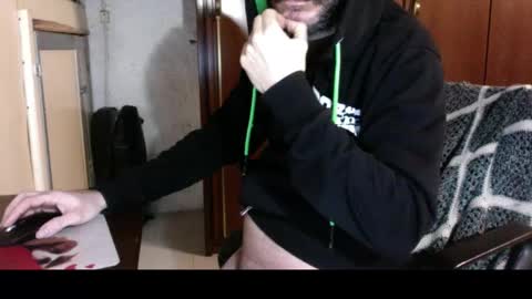 Snapshot of kissofbanned1983 chatting on 12-04-25, 04:16 kissofbanned1983 online show from 12-04-25, 04:16