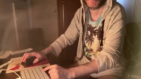 kissofbanned1983 online show from 04-29-26, 08:07