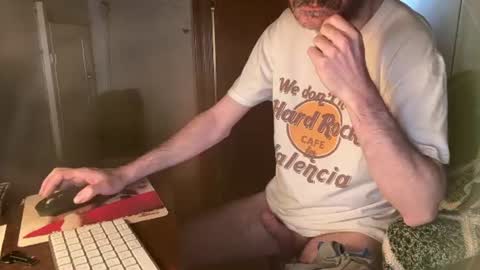 kissofbanned1983 online show from 06-07-26, 07:01