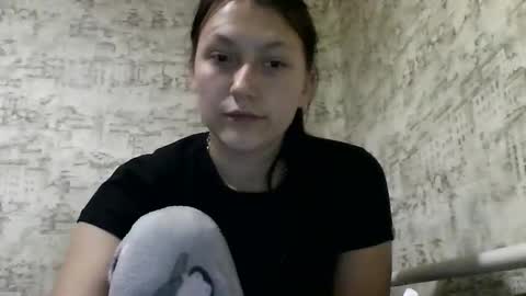 kiti_kitiss online show from 01-16-25, 05:44