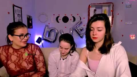 kitniss online show from 02-14-26, 08:27