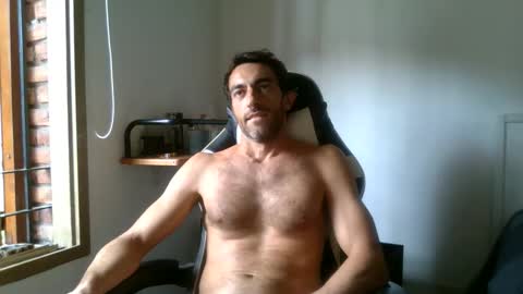 Steve Cocks online show from 04-25-26, 03:20