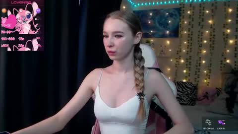 kitsuneyX online show from 04-16-26, 12:44