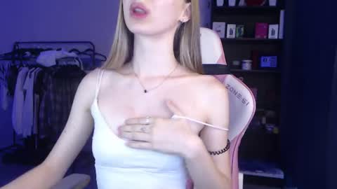 kitsuneyX online show from 07-17-26, 12:28