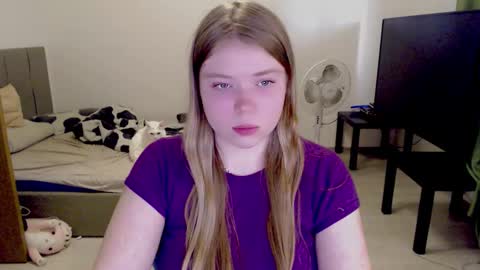 Jennyblonde and Emmabrunette online show from 10-12-25, 12:48