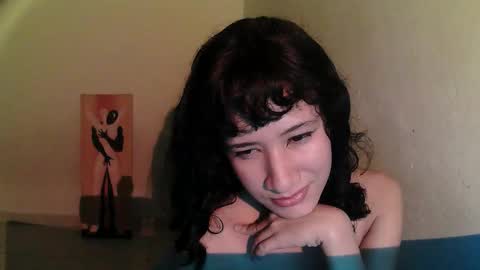 Snapshot of kitten_punches02 chatting on 03-04-26, 03:45 kitten_punches02 online show from 03-04-26, 03:45