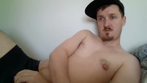 Snapshot of kittenfoxxx chatting on 02-23-25, 07:28 kittenfoxxx online show from 02-23-25, 07:28