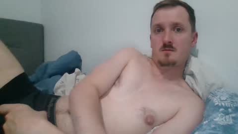 Snapshot of kittenfoxxx chatting on 09-14-25, 12:54 kittenfoxxx online show from 09-14-25, 12:54