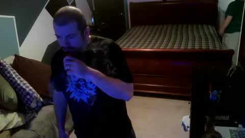 Snapshot of kittenkatch chatting on 12-28-24, 11:37 KittenKatch online show from 12-28-24, 11:37