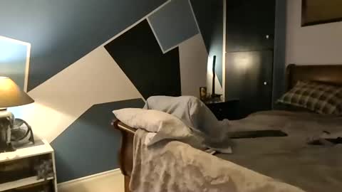 Snapshot of kittenkatch chatting on 11-19-25, 07:41 KittenKatch online show from 11-19-25, 07:41