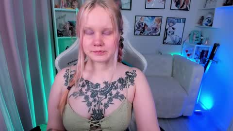 Snapshot of kittenxoann chatting on 04-11-26, 05:50 kittenxoann online show from 04-11-26, 05:50