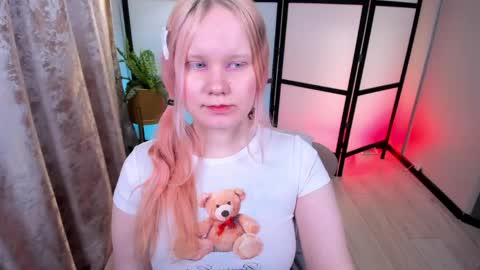 Snapshot of kittenxoann chatting on 04-18-26, 07:58 kittenxoann online show from 04-18-26, 07:58