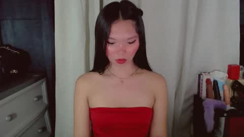 Snapshot of kitteylovesyou chatting on 06-10-26, 01:06 KITTY online show from 06-10-26, 01:06