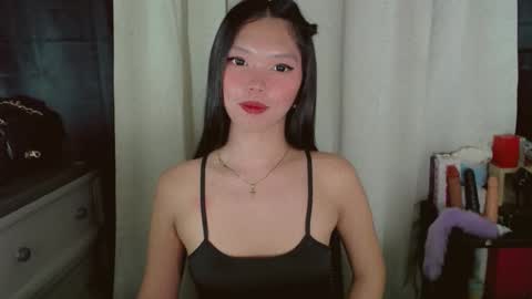 Snapshot of kitteylovesyou chatting on 06-11-26, 02:53 KITTY online show from 06-11-26, 02:53