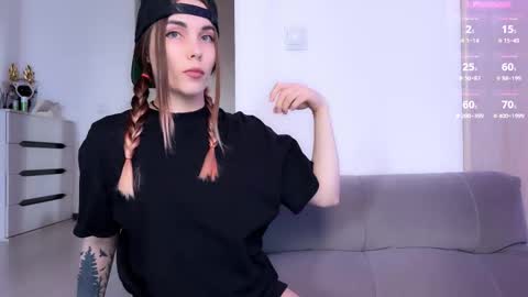 Veronica online show from 09-20-25, 12:06