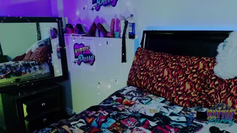 Kittie Purry online show from 01-13-25, 05:12
