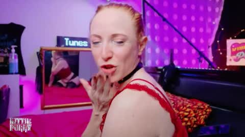 Kittie Purry online show from 09-10-25, 02:44