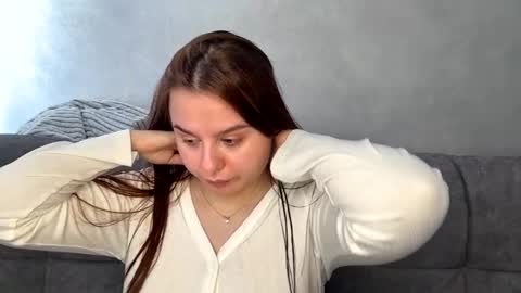 Ellaiza online show from 03-19-26, 07:23