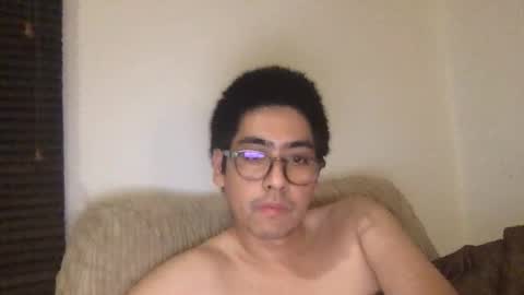 Snapshot of kittipodr chatting on 09-20-25, 04:52 KITH online show from 09-20-25, 04:52