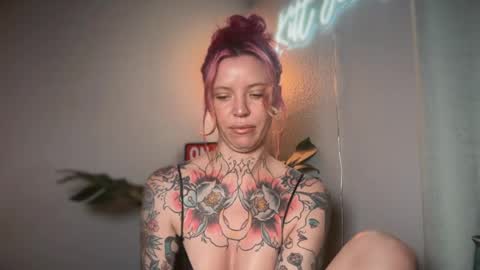 kittjones33 online show from 07-15-26, 12:21