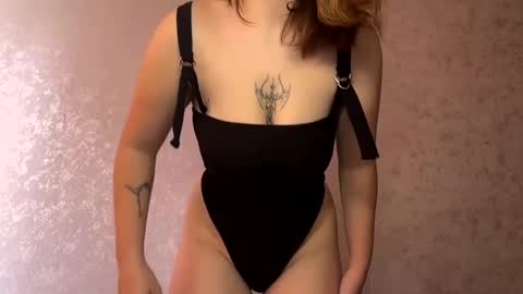 Snapshot of kitty_4you chatting on 02-28-25, 07:26 kitty_4you online show from 02-28-25, 07:26