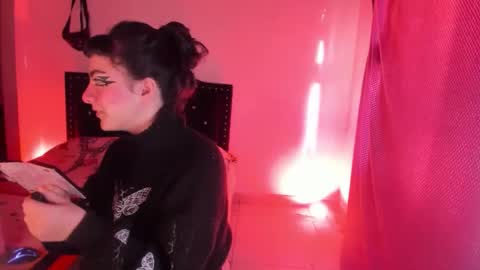 kitty__chs online show from 11-27-25, 11:23