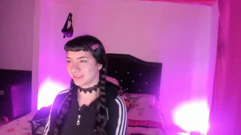 kitty__chs online show from 12-04-25, 11:19