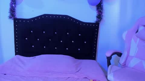 Snapshot of kitty__chs chatting on 02-10-26, 02:10 kitty__chs online show from 02-10-26, 02:10