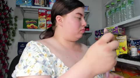 Snapshot of kitty__pinnk chatting on 04-02-26, 07:55 KAROL online show from 04-02-26, 07:55