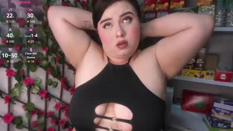 Snapshot of kitty__pinnk chatting on 04-26-26, 08:06 KAROL online show from 04-26-26, 08:06