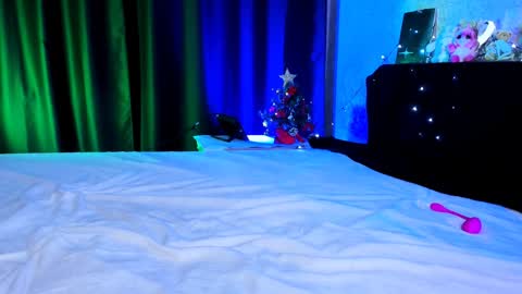 kitty_bang online show from 12-28-24, 11:41