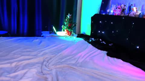 kitty_bang online show from 01-01-25, 06:06