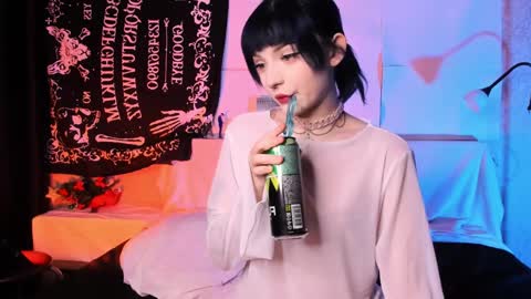 kitty_bang online show from 02-03-25, 02:13