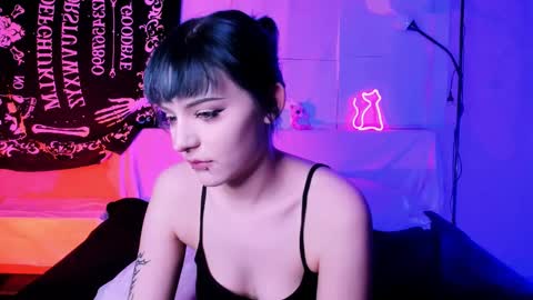 kitty_bang online show from 02-11-25, 03:51